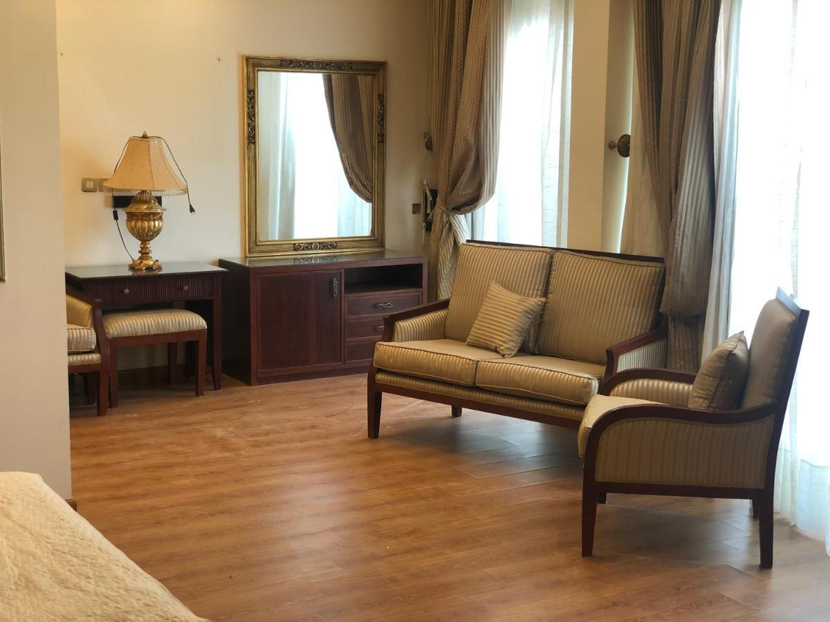 Horizon Nile Tower Hotel Il Il Cairo Esterno foto